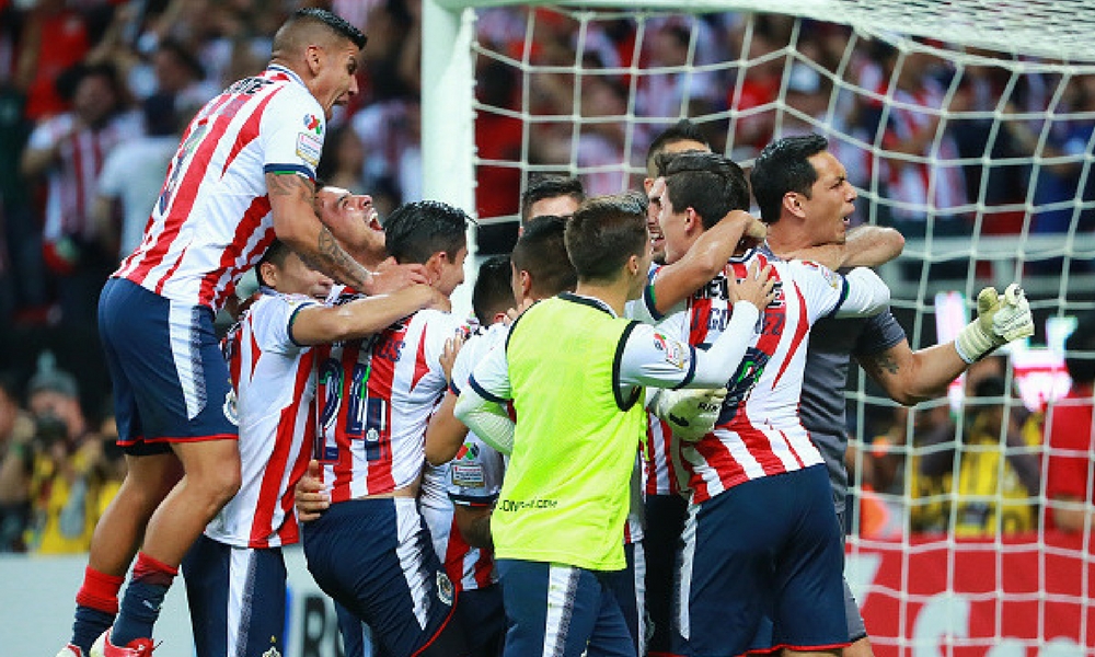 jugadores que saldrán de Chivas