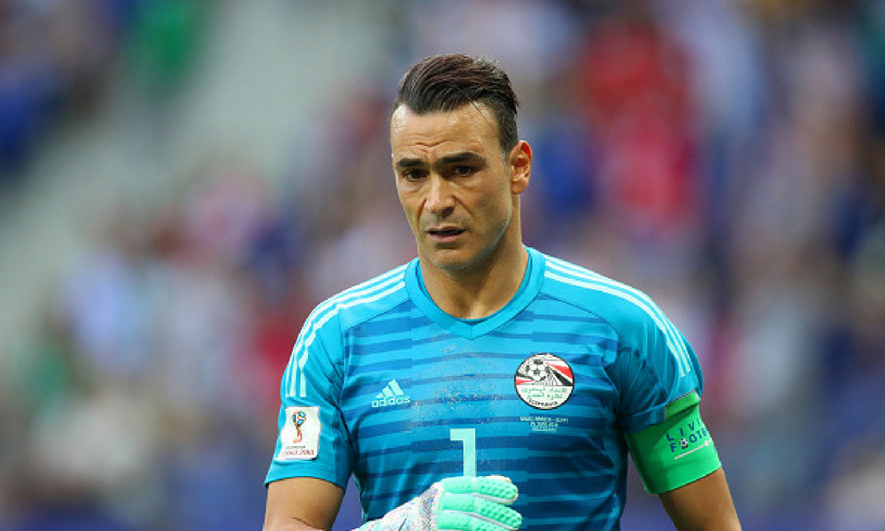 Essam El Hadary se retiró