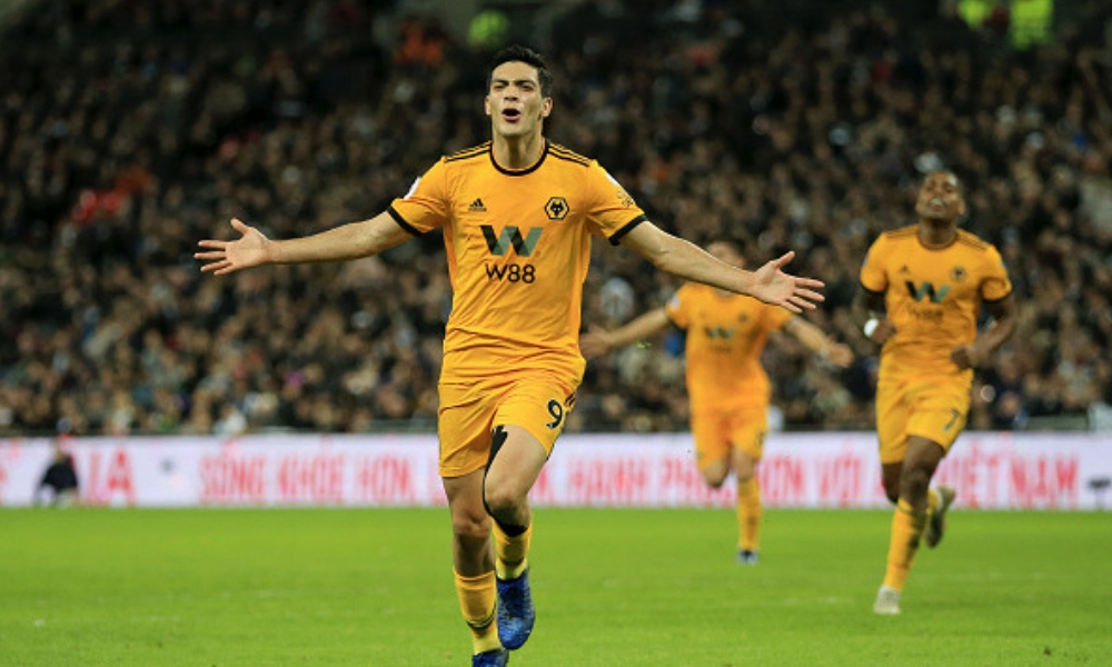 Los Wolves remontaron en Wembley