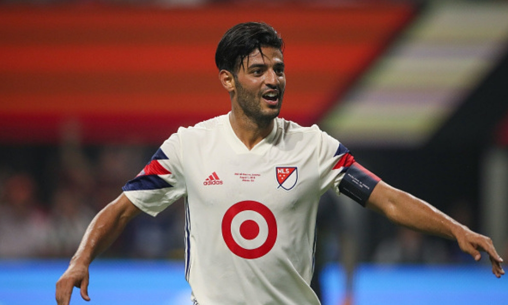 Carlos Vela habló del interés del Barcelona por contratarlo
