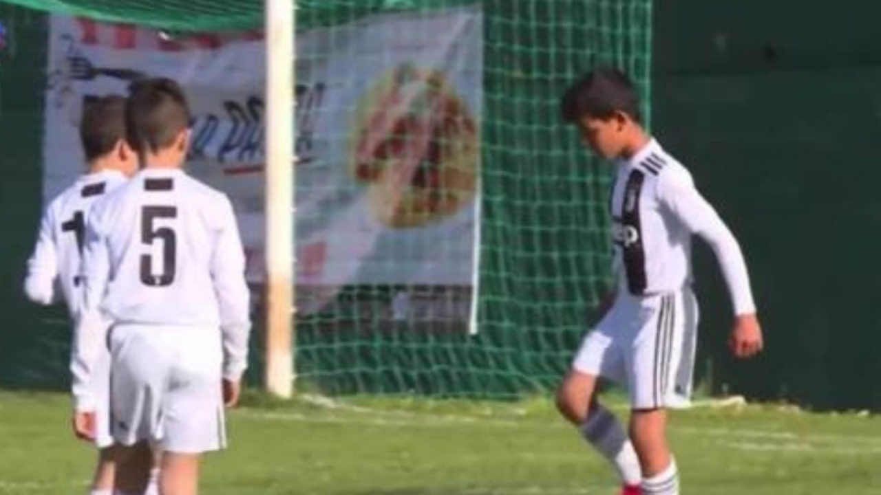 Cristiano Ronaldo Jr Es La Estrella De La Juventus Juvenil