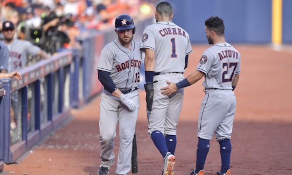 Los Astros apalearon a los Angels