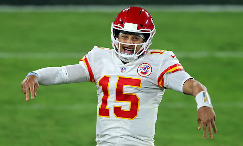 Patrick Mahomes rompió otro récord en el triunfo de Kansas City Chiefs