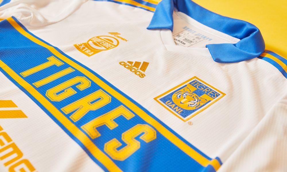 Uniforme best sale tigres blanco